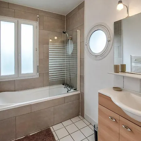 3 Bedroom Lovely In