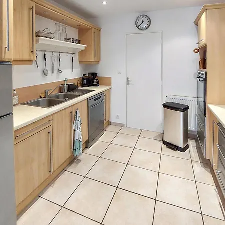 3 Bedroom Lovely In