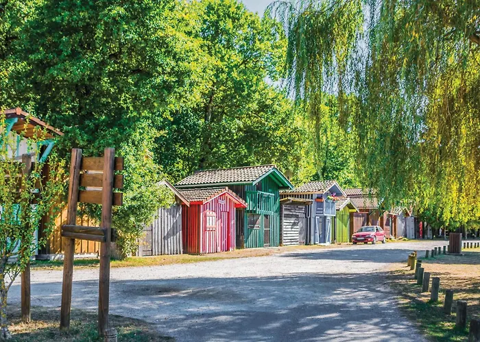 Beautiful In Prázdninový dům Andernos-les-Bains