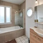 3 Bedroom Cozy In