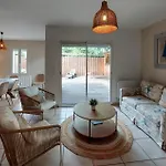 3 Bedroom Cozy In * 安德诺莱斯贝恩