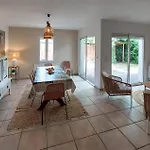 度假居 3 Bedroom Cozy In *