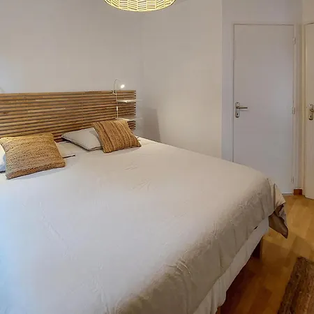 Casa de Férias 3 Bedroom Gorgeous In Andernos-les-Bains