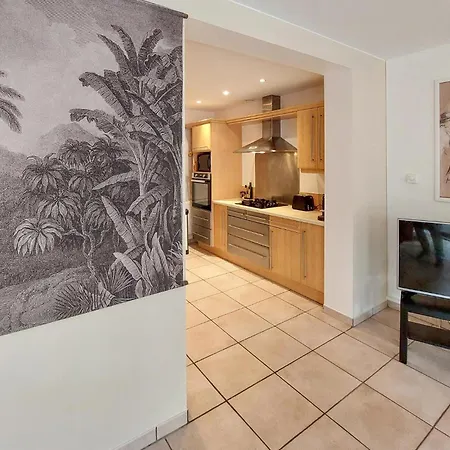 3 Bedroom Gorgeous In *