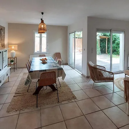 Casa de Férias 3 Bedroom Gorgeous In *